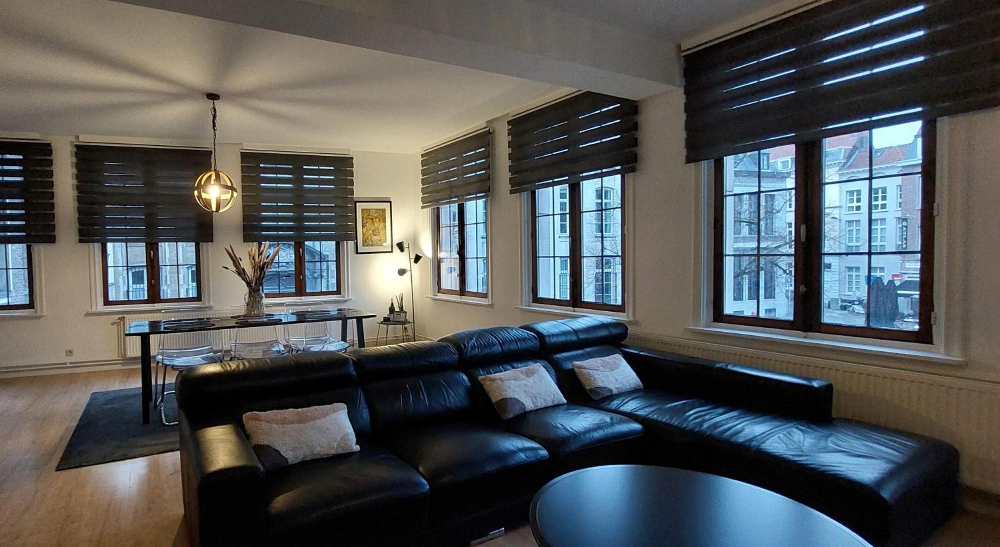 The View - Spacious 2 Bdr Appt In With View Amberes Exterior foto